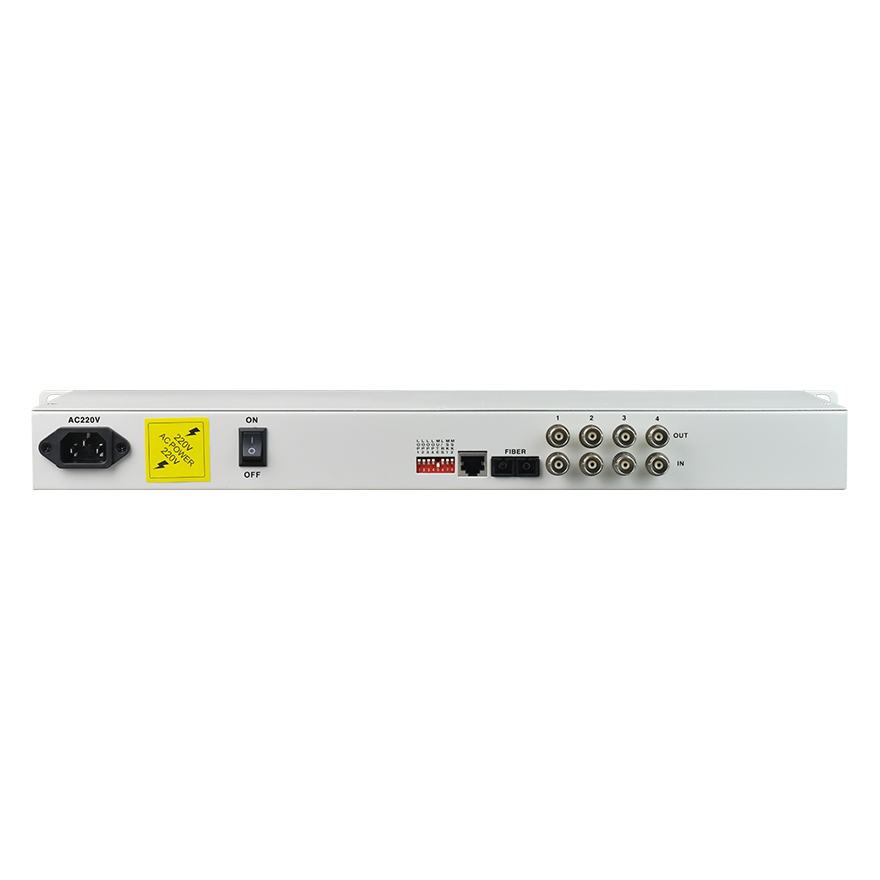 Multiplexeur de fibre optique 4E1 + FE PDH